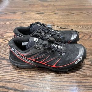 Black Salomon Trail Running/Hiking Shoes